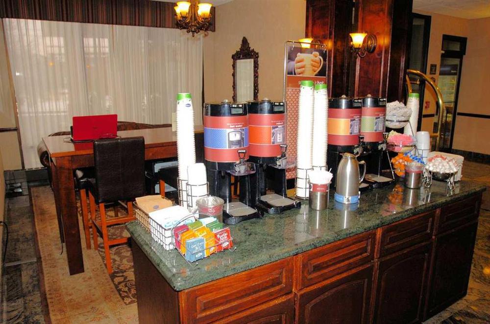 Hampton Inn Carlstadt At The Meadowlands Restaurante foto