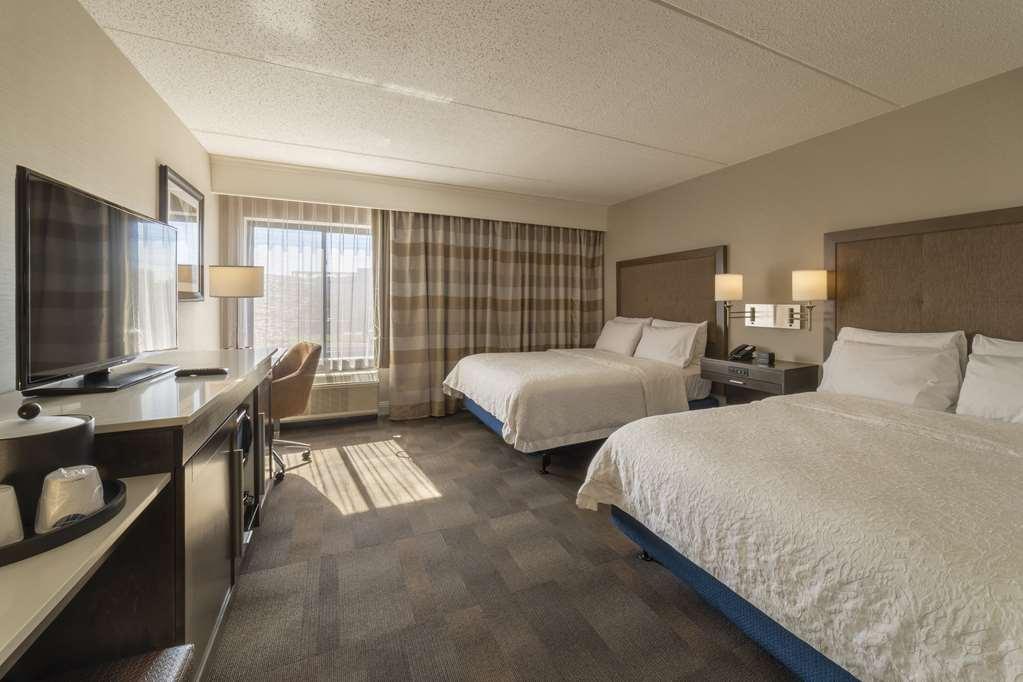 Hampton Inn Carlstadt At The Meadowlands Habitación foto